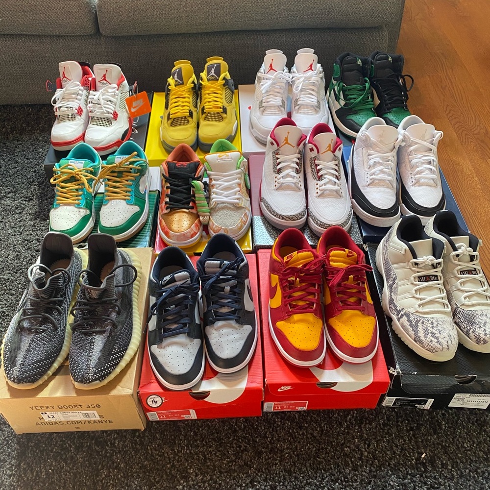 Kicks size 11-12